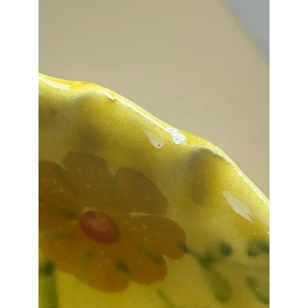 Sur La‎ Table Yellow Floral Ceramic Serving Bowl Scalloped Rim Made in Italy